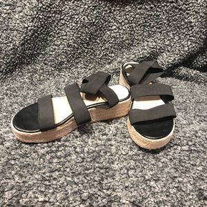 Stretchy Strap Platform Sandals